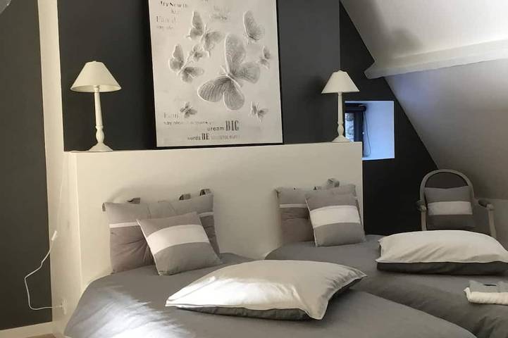 Chaumière authentique en pierres avec piscine et spa rénovée en 2018 in Saint-Lyphard, Région de Saint-Nazaire