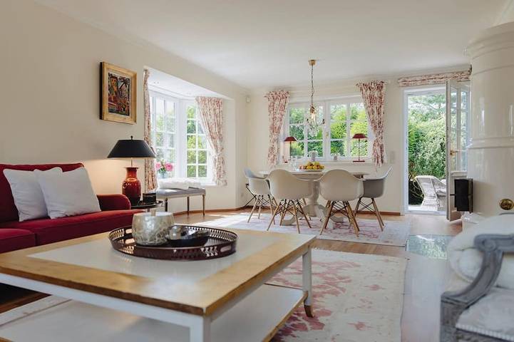 Ferienhaus für 6 Personen, mit Terrasse und Garten - 1