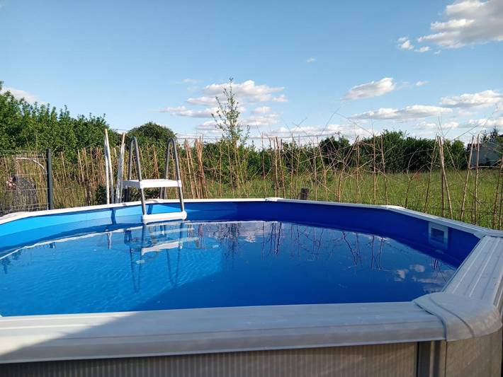 Location de vacances pour 6 personnes, avec Jacuzzi et Terrasse ainsi que Jardin et Piscine dans Montpouillan - 2