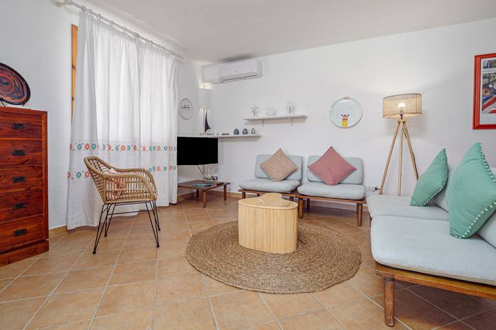 Location de vacances pour 5 personnes, avec bassin pour enfant et jardin à Porto Rotondo - 4