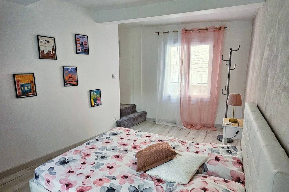 Apartamento entero, 1 Bedroom Apartment in Chã¢teauneuf-du-Pape in Châteauneuf-du-Pape, Vaucluse