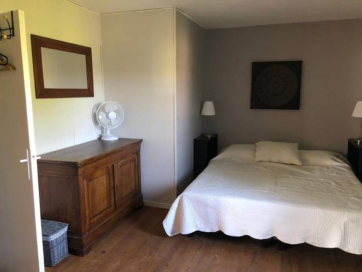 Location de vacances pour 12 personnes, avec piscine et jardin à Saint-André-de-Cruzières - 3