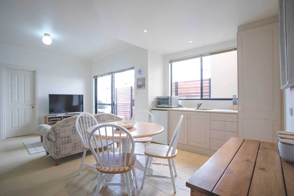 Ganze Wohnung, Wohnung San Danci - 80 Schritte zum Strand in Robe, South Australia