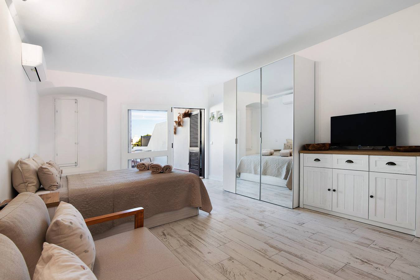Ganzes Studio, White Studio & Terrace in Albufeira, Faro Distrikt