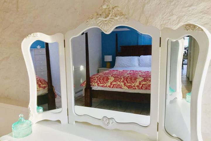 Location de vacances pour 4 personnes, avec jardin ainsi que sauna et piscine dans Moncoutant-sur-Sèvre - 3