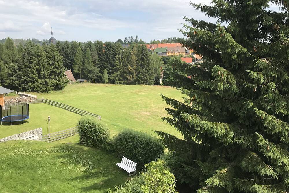 Ferienhaus „Oberharzruhe“ für bis zu 6 Personen, 3 Schlafzimmer, 2 Bäder, Garten in Benneckenstein, Harzvorland