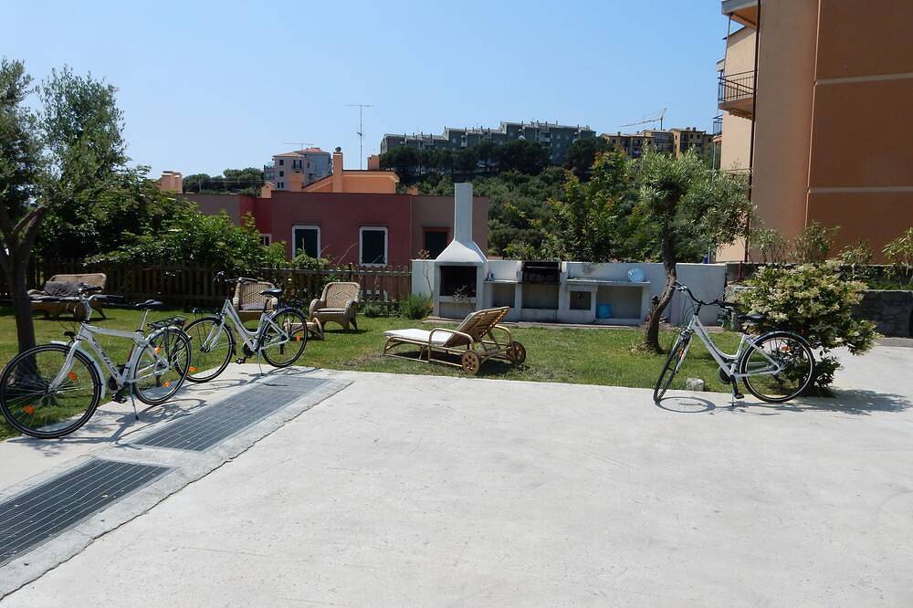 Apartamento entero, De tres habitaciones-2camere-1bagno in Celle Ligure, Riviera di Ponente