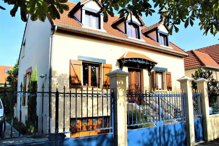 Apartamento de vacaciones para 6 personas, con vistas y jardín - 1
