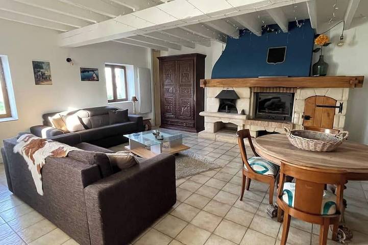 Location de vacances pour 8 personnes dans Ville-sous-Anjou