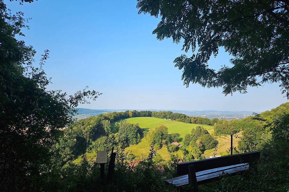 Ganze Wohnung, Apartment 'Panoramablick' mit Bergblick und Wlan in Rinteln, Landkreis Schaumburg