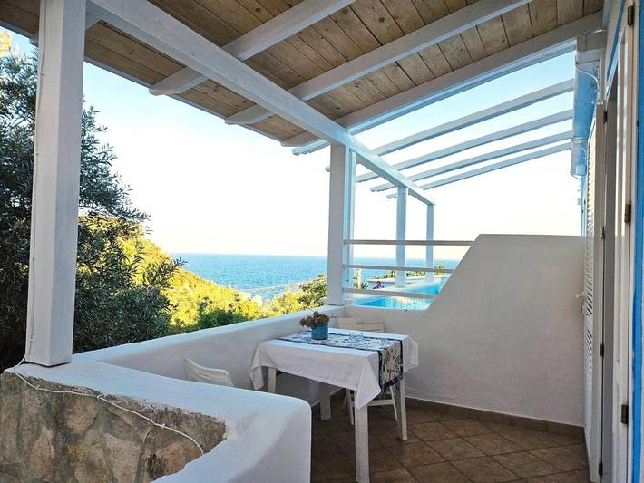 Gîte pour 4 personnes, avec vue et terrasse à Ponza - 2
