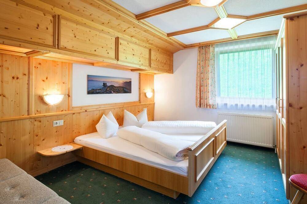Geheel appartement, Ferienwohnung Venet - Ferienwohnungen Lechthaler in Kaunergrat, Wenns