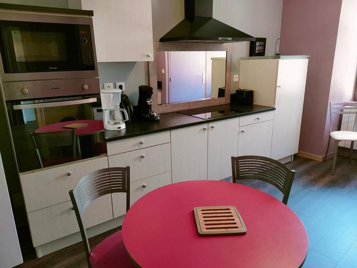 Gîte pour 9 personnes dans Office De Tourisme De Chateau Chinon - 2