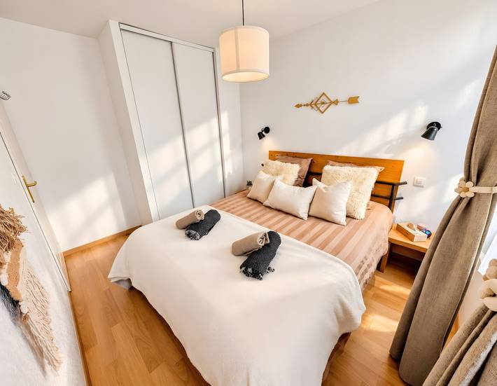Entire apartment, “Cocon Luchon” Apartment in the Heart of Bagnères de Luchon in Luchon-Superbagnères, Bagnères-de-Luchon