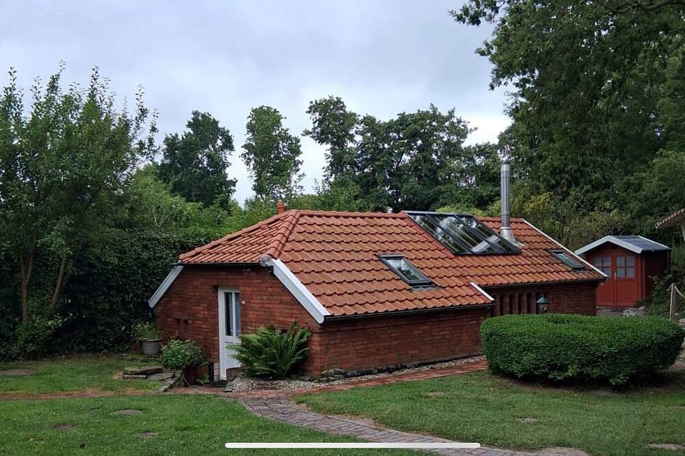 Ferienhaus für 2 Gäste mit 32m² in Werdum in Werdum, Landkreis Wittmund