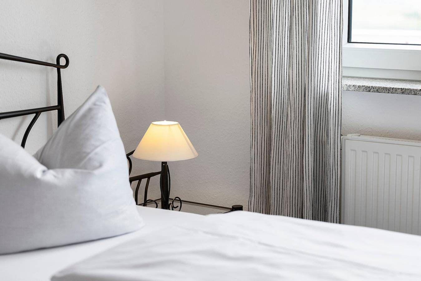 Ganze Wohnung, Apartment 'Haus 4, 3-Zimmer' mit Seeblick, Gemeinschaftsterrasse und Wlan in Meersburg, Region Bodensee-Oberschwaben