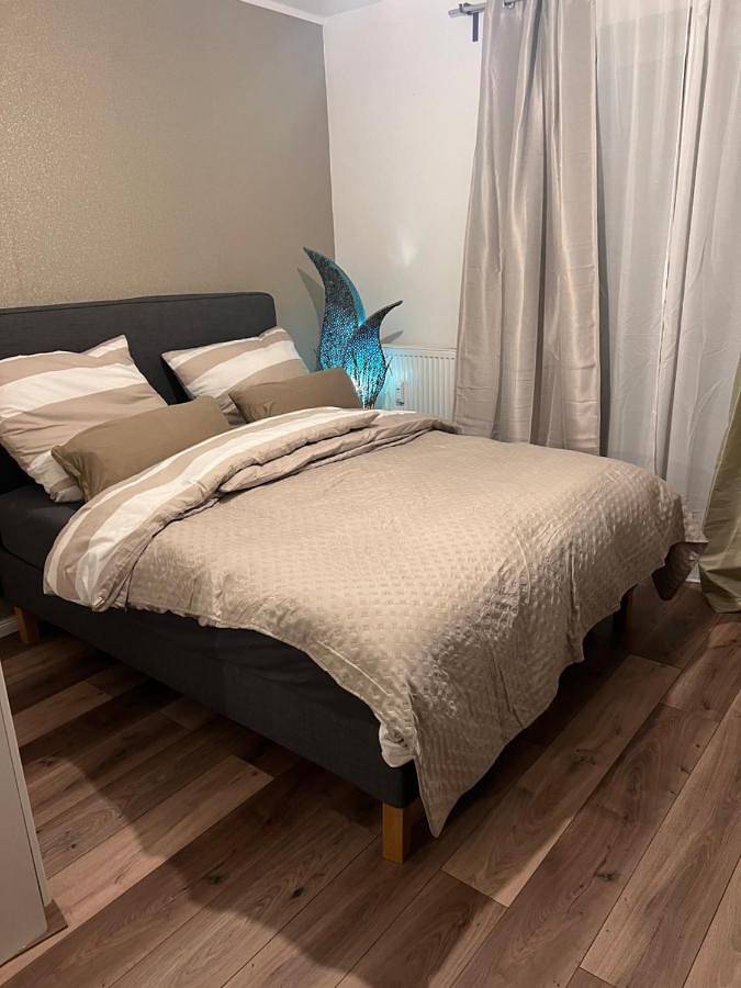 Ferienwohnung für 6 Personen, mit Terrasse und Garten sowie Ausblick in Mariendorf Berlin - 4