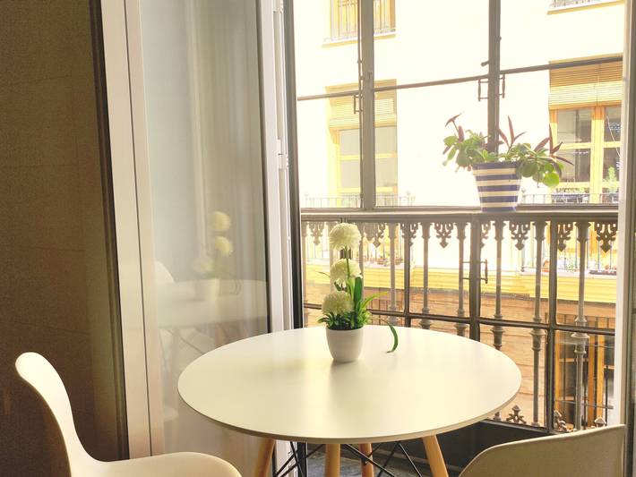 Ganze Wohnung, Wunderschöne zentrale Wohnung mit Parkplatz in Sevilla in Casco Antiguo, Sevilla