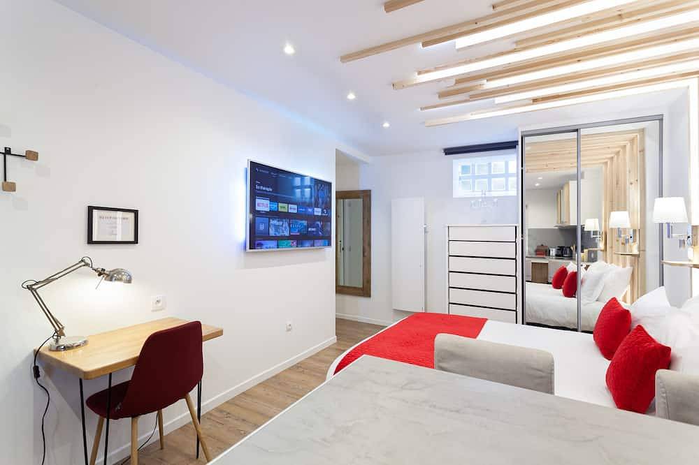 Entire apartment, Les Studios de la faisanderie 1 in Chantilly, Oise