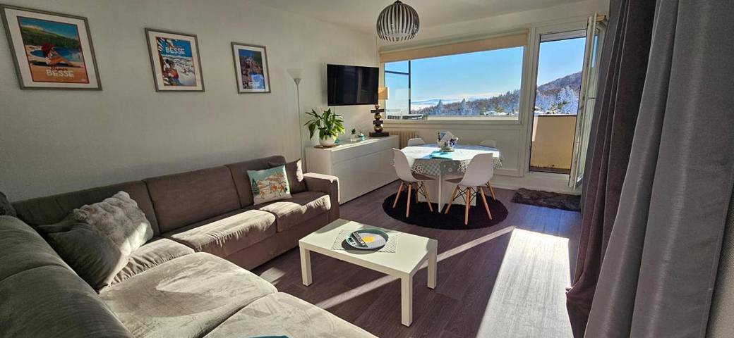Appartement de vacances pour 4 personnes, avec vue sur le lac ainsi que terrasse et vue