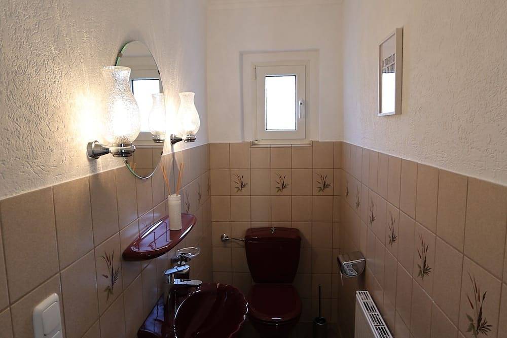 Renoviertes und Gemütliches Ferienhaus am Eifelsteig - Alte Maßschneiderei in Gemünd, Rureifel (Nordrhein-westfalen)