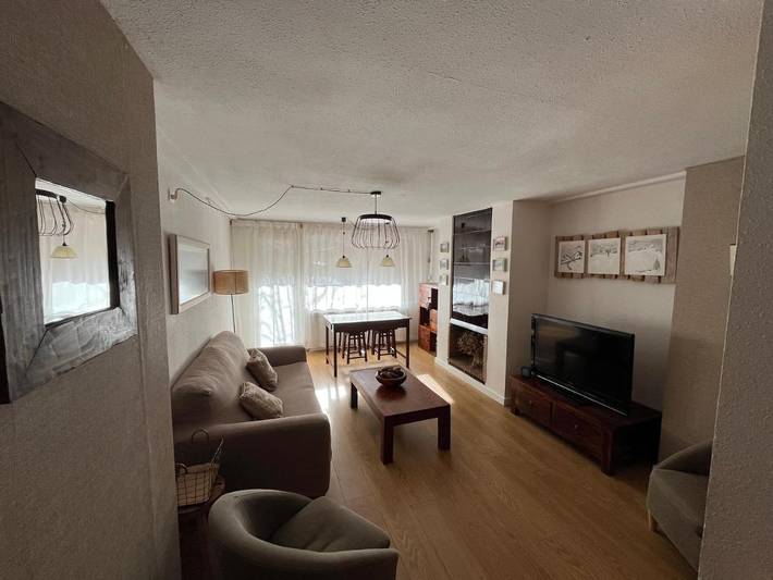 Ferienwohnung für 4 Personen, mit Balkon und Ausblick - 1