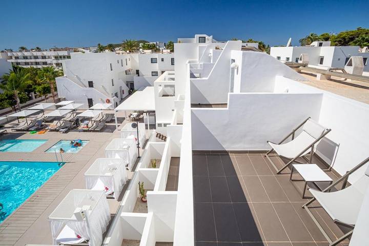 Location de vacances pour 4 personnes, avec jardin et sauna ainsi que vue et piscine dans Playa d'en Bossa - 4