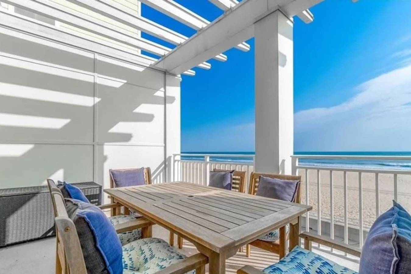 Geheel appartement, New! Beachfront 3bd / 2Bth/Pool/ 104A in Sandbridge Beach, Sandbridge