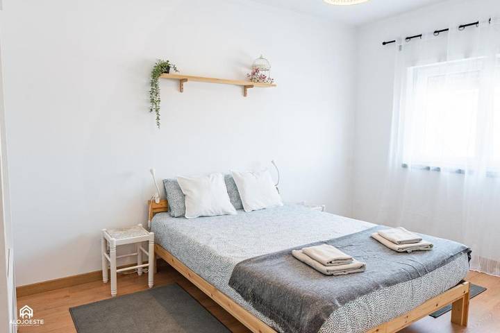 Apartamento de férias para 7 pessoas, com jardim e terraço em Torres Vedras