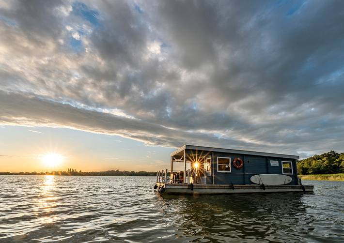 Hausboot für 6 Personen, mit Seeblick, mit Haustier in Königs Wusterhausen
