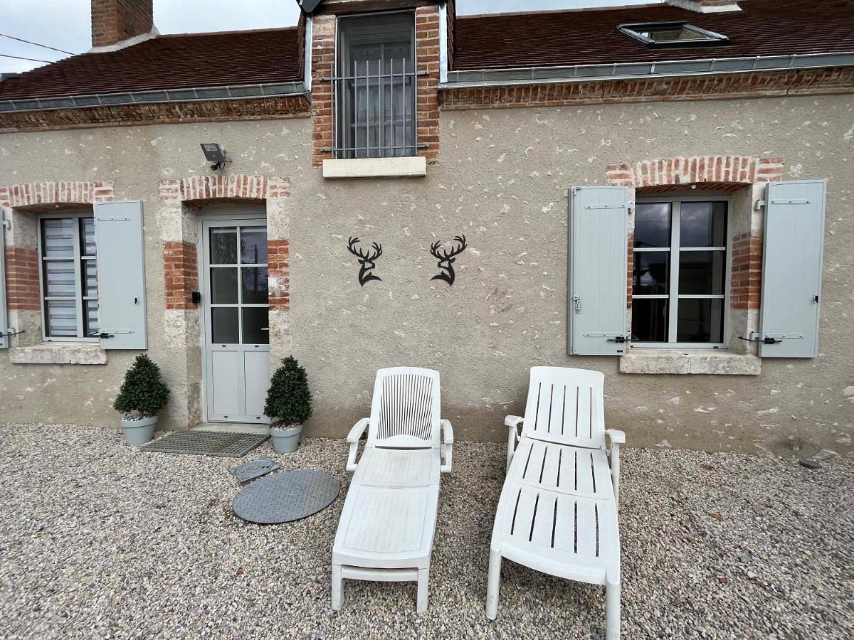Three-Bedroom House in Thoury (Loir-et-Cher), Sologne