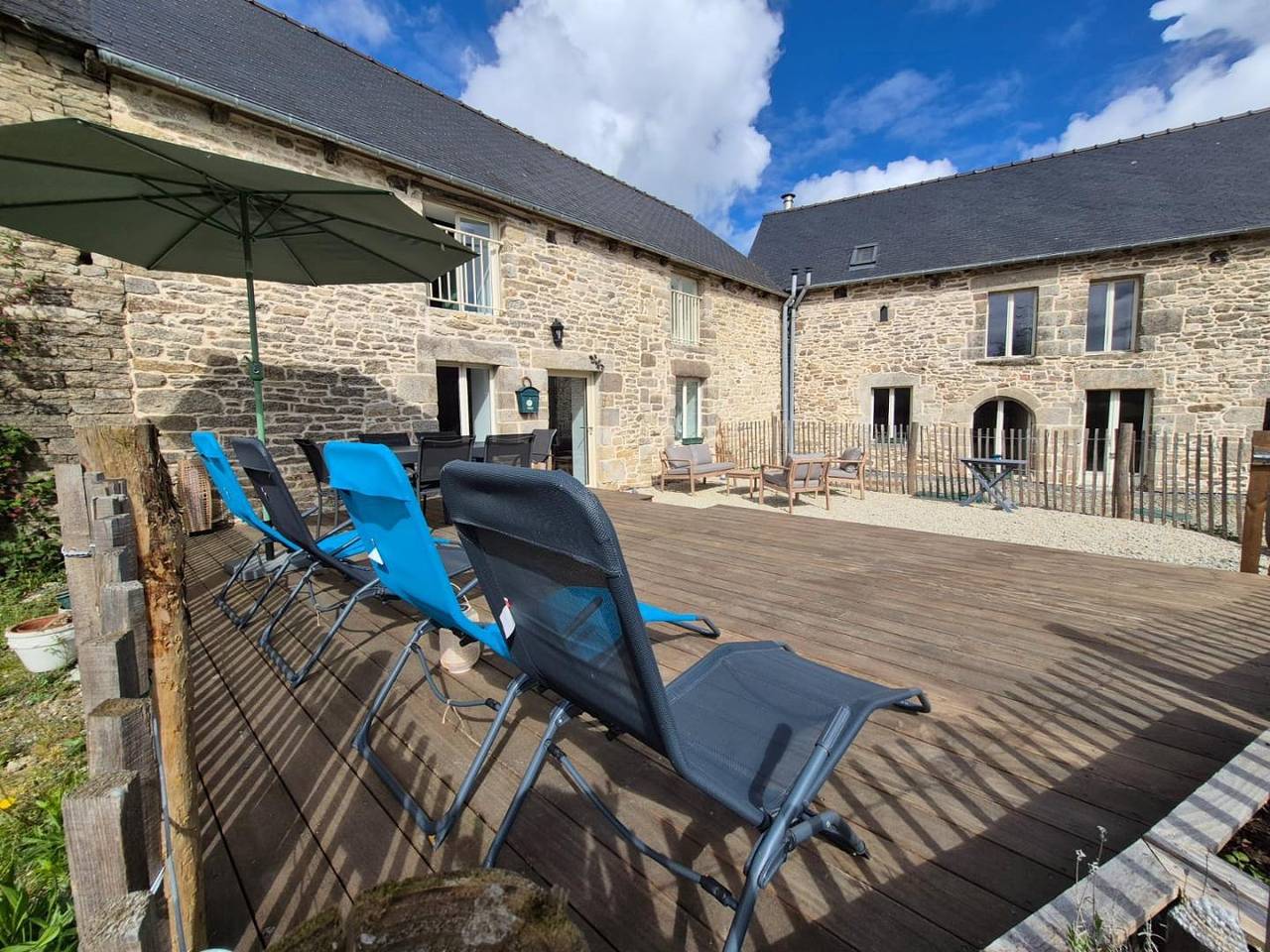 La salamandre du taï in Brusvily, Région de Dinan