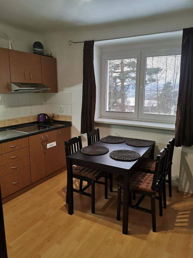 Ferienwohnung für 4 Personen, mit Balkon und Ausblick - 1