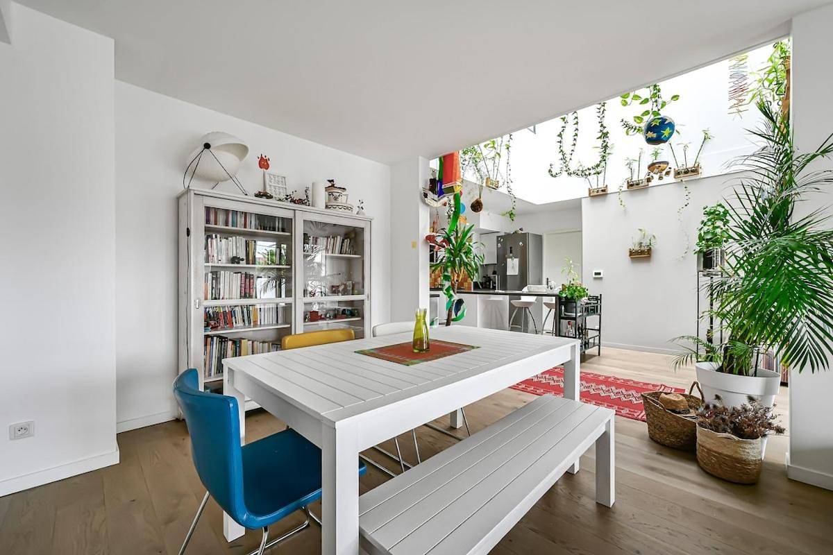 Appartement entier, Le Nina - Duplex - Terrasse - 3 Bdr - Proche Paris in Bois-Colombes, Hauts-de-Seine
