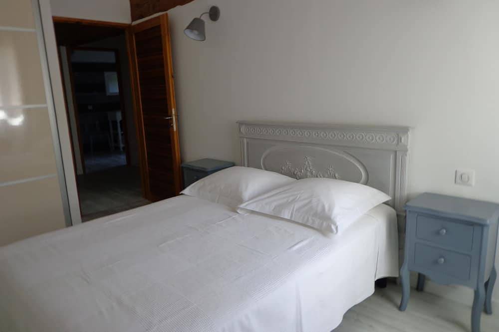 Appartement entier, A l'étage : La Cigale 3 chambres - clim - piscine - Domaine Les Rivales Provence in Plan-d'Orgon, Région d'Arles