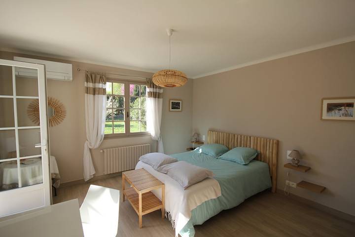 Chambre d’hôte pour 2 personnes, avec jardin en Provence-Alpes-Côte d'Azur - 3