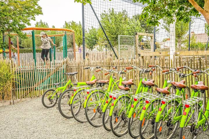Camping für 2 Personen, mit Pool und Terrasse, mit Haustier in Vendée - 4