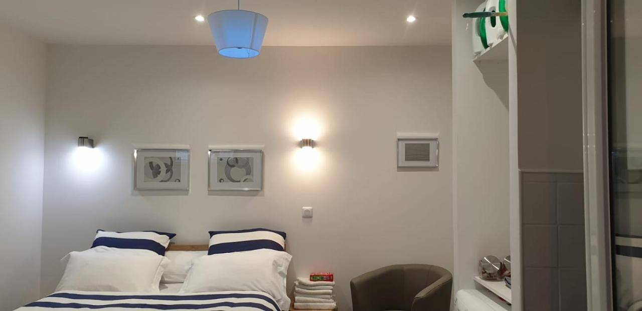 Appartement entier, Dominicaine Sud, Studio meublé in Amilly, Région de Montargis