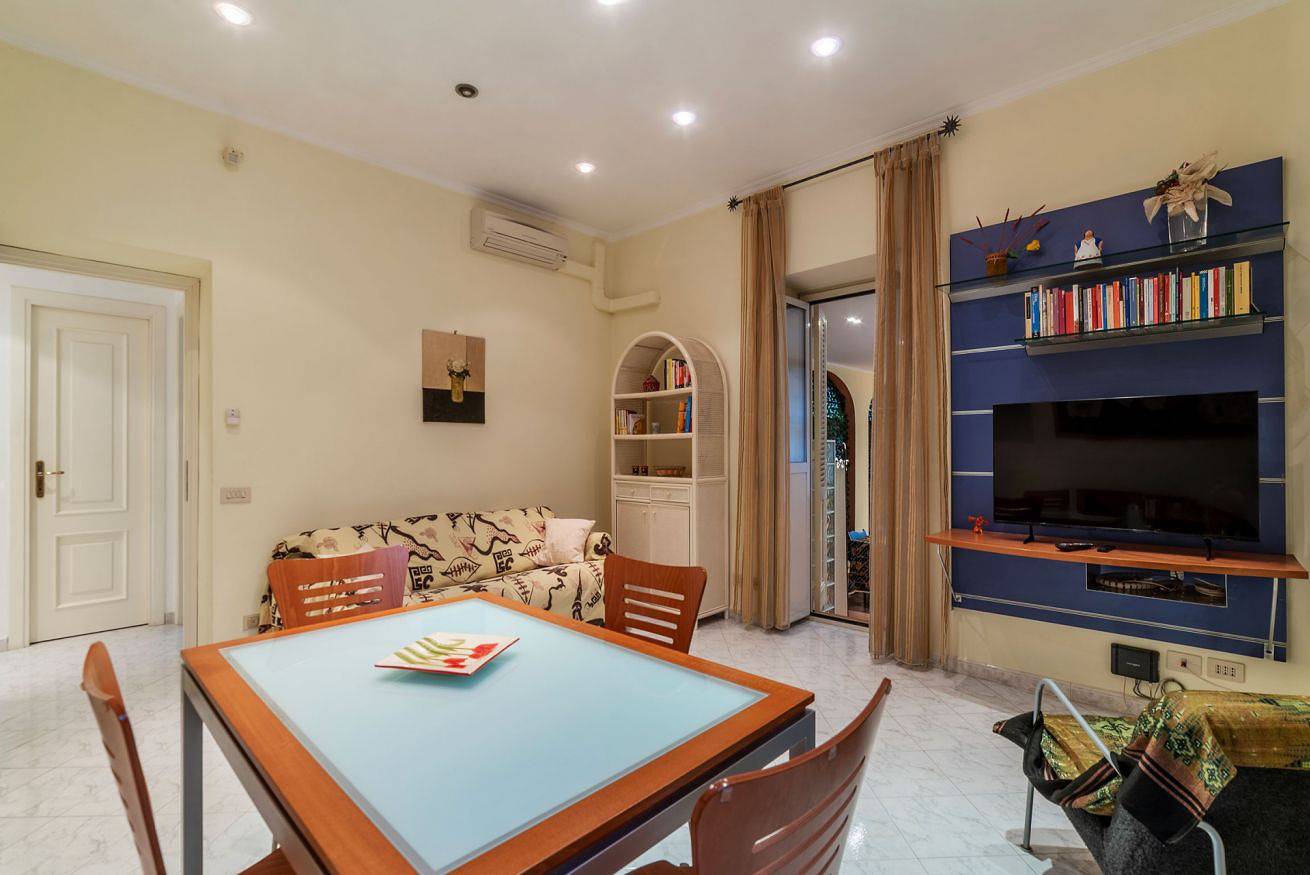 Geheel appartement, Vakantieappartement voor 4 personen in Vaticaan, Provincie Rome
