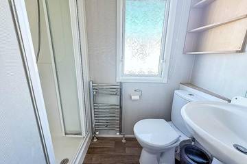 Static Caravan for 8 People in Great Yarmouth, Norfolk, Photo 4