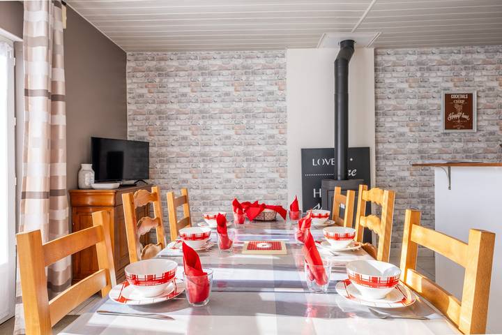 Location de vacances pour 6 personnes, avec jardin dans Sèvremont - 3