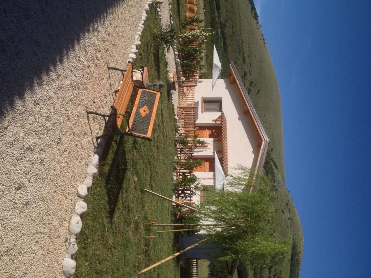 La Collina di Peppino in Trasacco, Parco nazionale d’Abruzzo