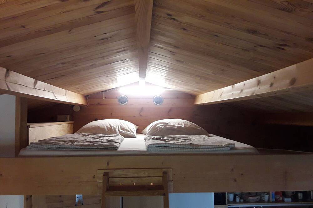 Klein aber fein - natürliches schwedisches Holzhaus in Grebin, Südliche Ostseeküste