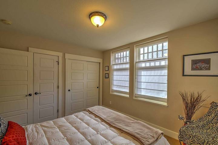 Vacation rental for 12 people, with terrace in Manitou Springs