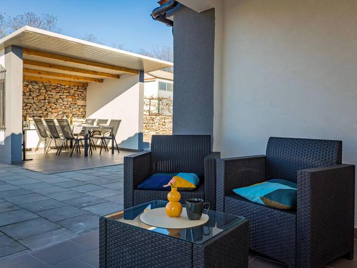 Maison de vacances pour 6 personnes, avec terrasse ainsi que jardin et piscine - 1