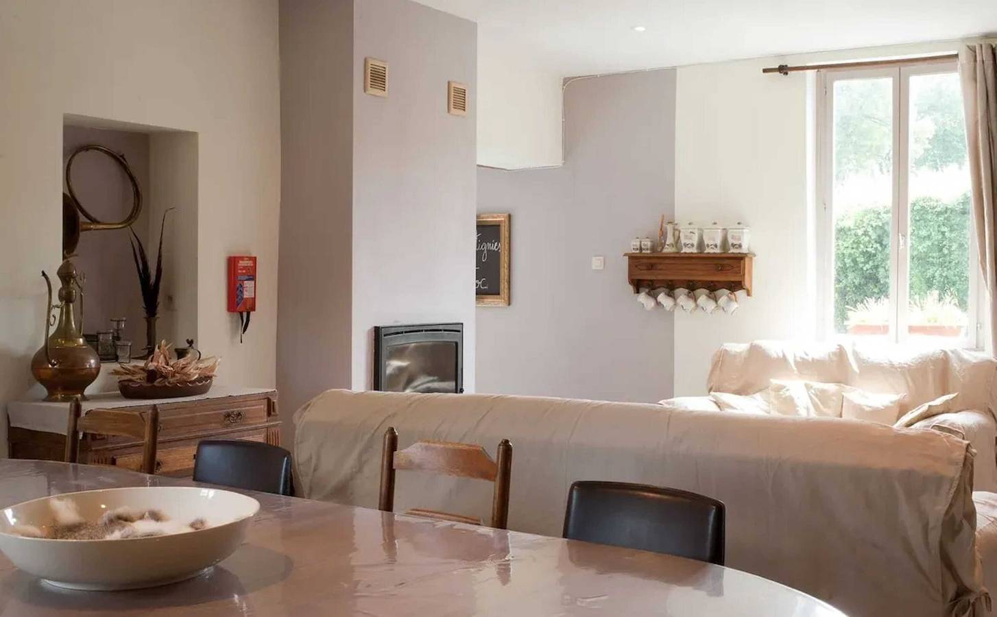 Spacious house in Montignies-sur-Roc with garden in Honnelles, Hainaut