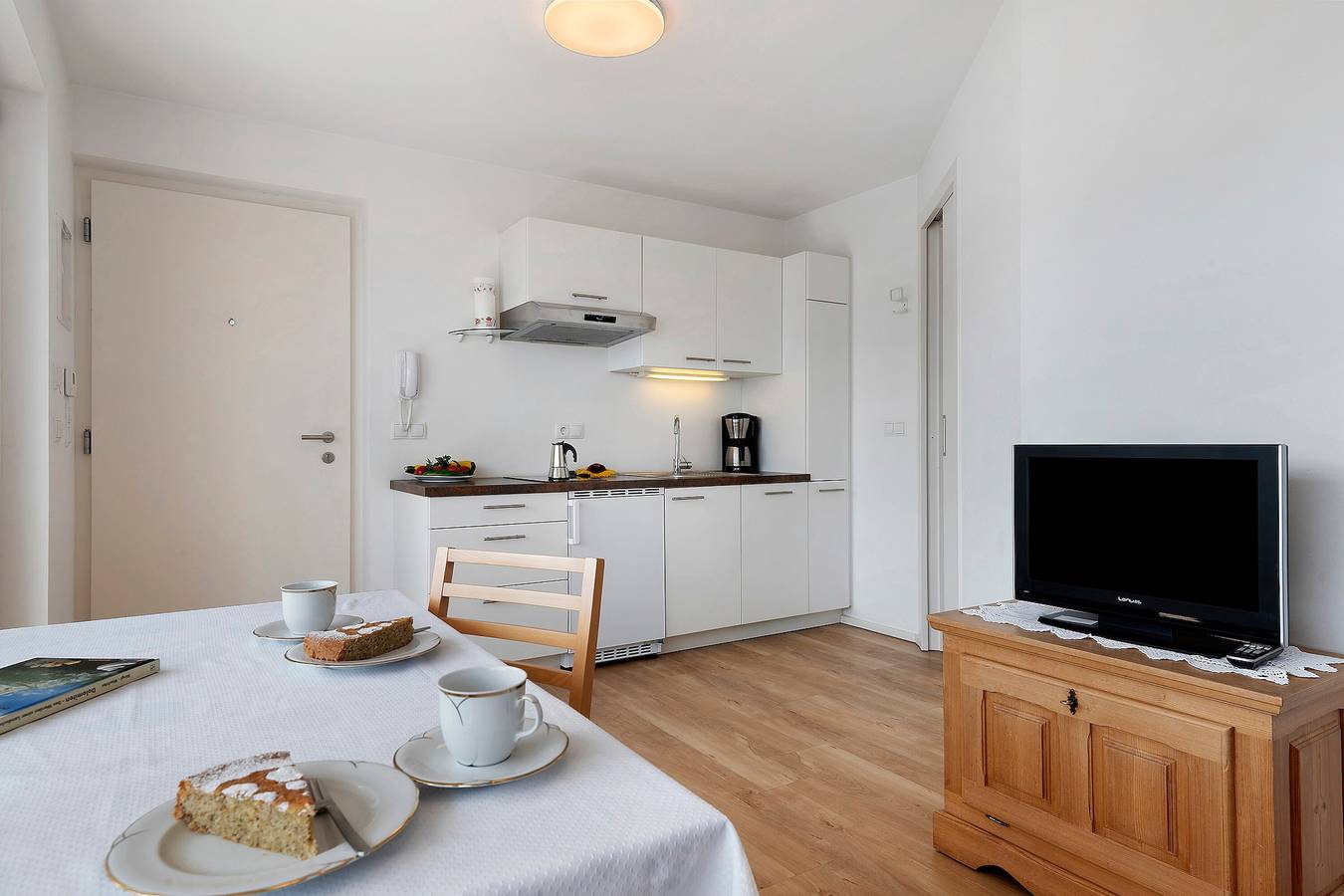 Ganze Wohnung, Apartment „Wiesenrain Bergblick“ mit Bergblick, Garten & Wlan in Feldthurns, Dolomiti Superski
