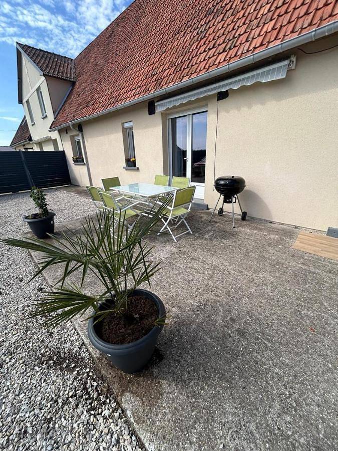 Location de vacances pour 4 personnes, avec vue et jardin dans Saint-Maclou-de-Folleville - 4