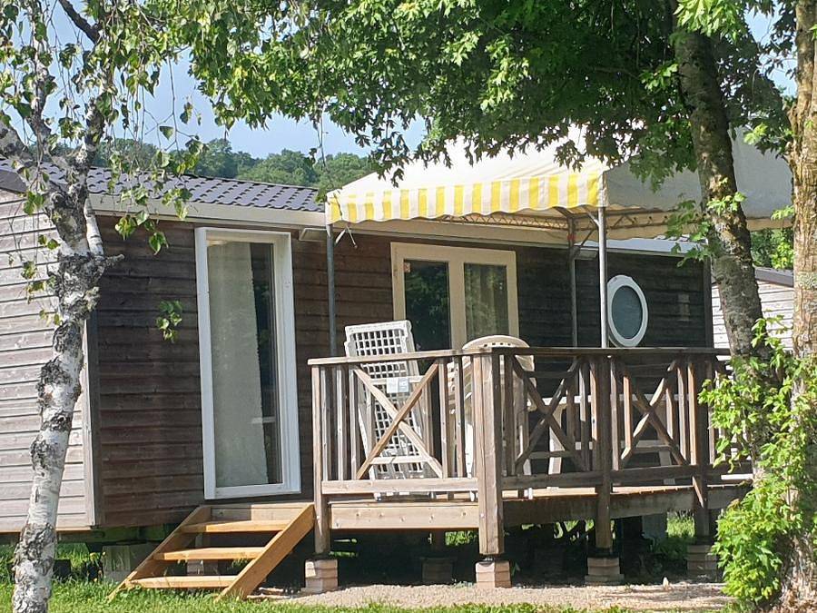Camping Domaine de l'Epinette - Mobilheim 6 personen - Cottage Loggia in Châtillon (Jura), Jura