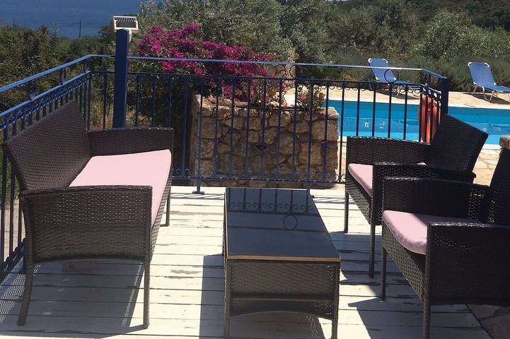Apartamento para 4 personas, con piscina además de jardín y terraza, Se admiten mascotas en Arcadia